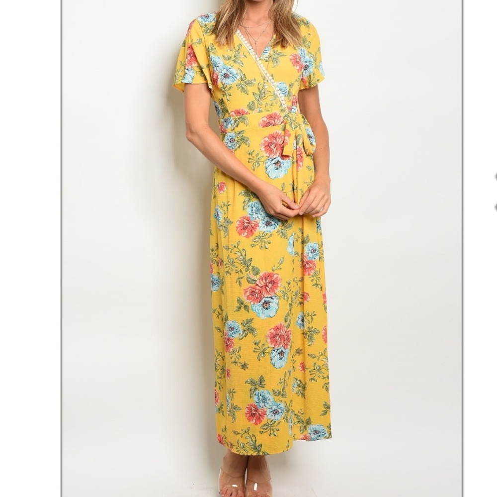 Hummingbird brand dress